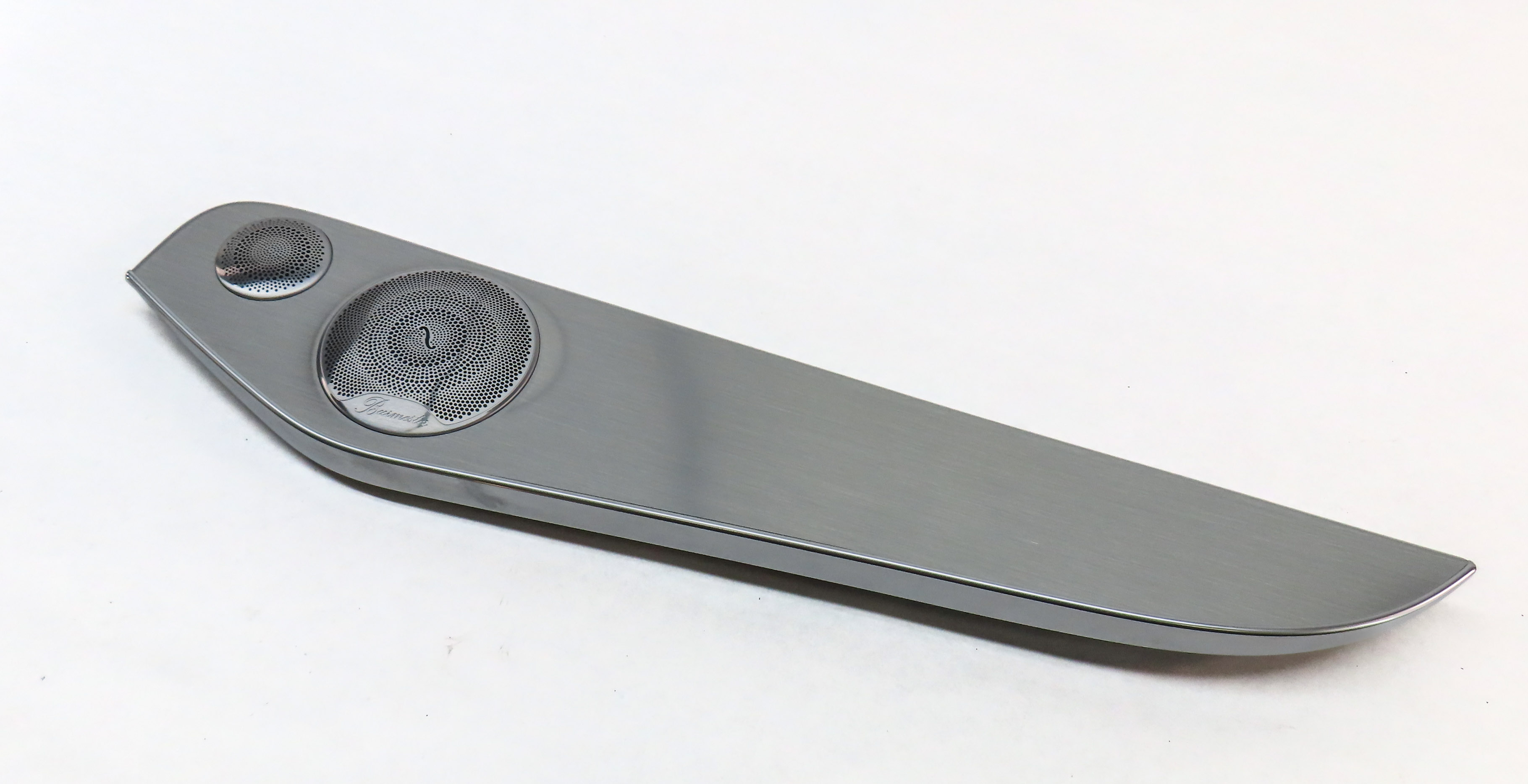 2019 MERCEDES GLC300 (X253) FRONT RIGHT PASSENGER BURMESTER SPEAKER GRILLE COVER — exact item pictured